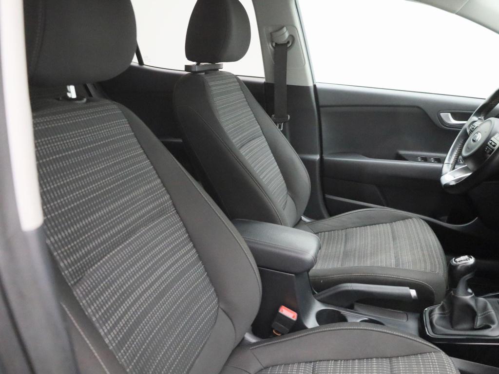 Kia Stonic 1.0 t-gdi mhev dynamicline | apple carplay / android auto | navi