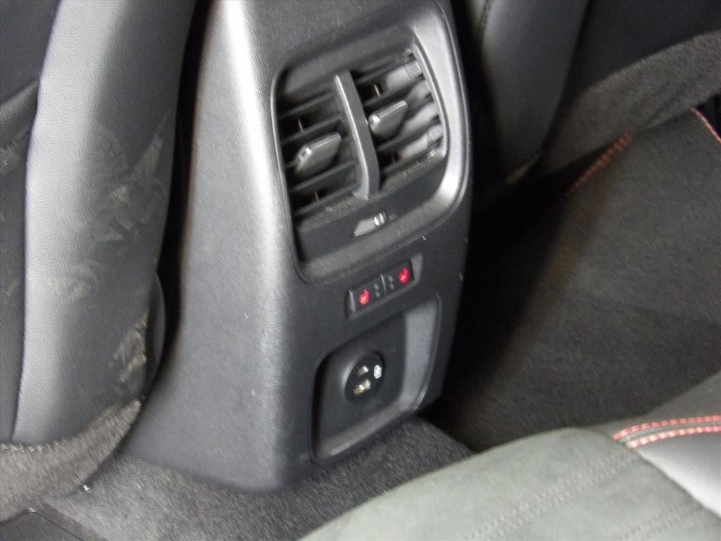 Ford Kuga 2.5 phev e-cvt 225pk st-line x