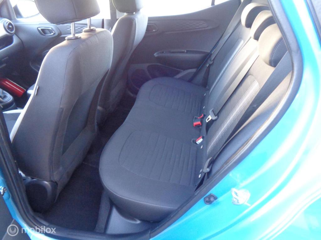 Hyundai I 10 1.0 comfort/two-tone/airco/apple carplay/navigatie/lm velgen/c