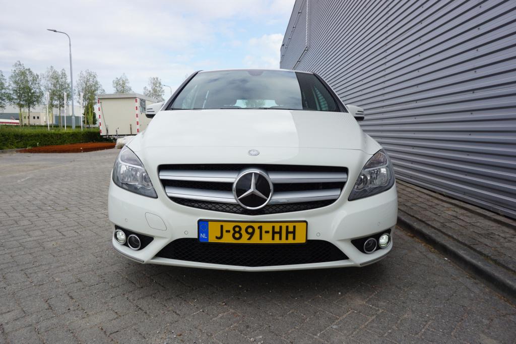Mercedes-Benz B-Klasse 180 prestige automaat -airco / navi / cruise / pdc /