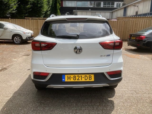 MG ZS EV 2019