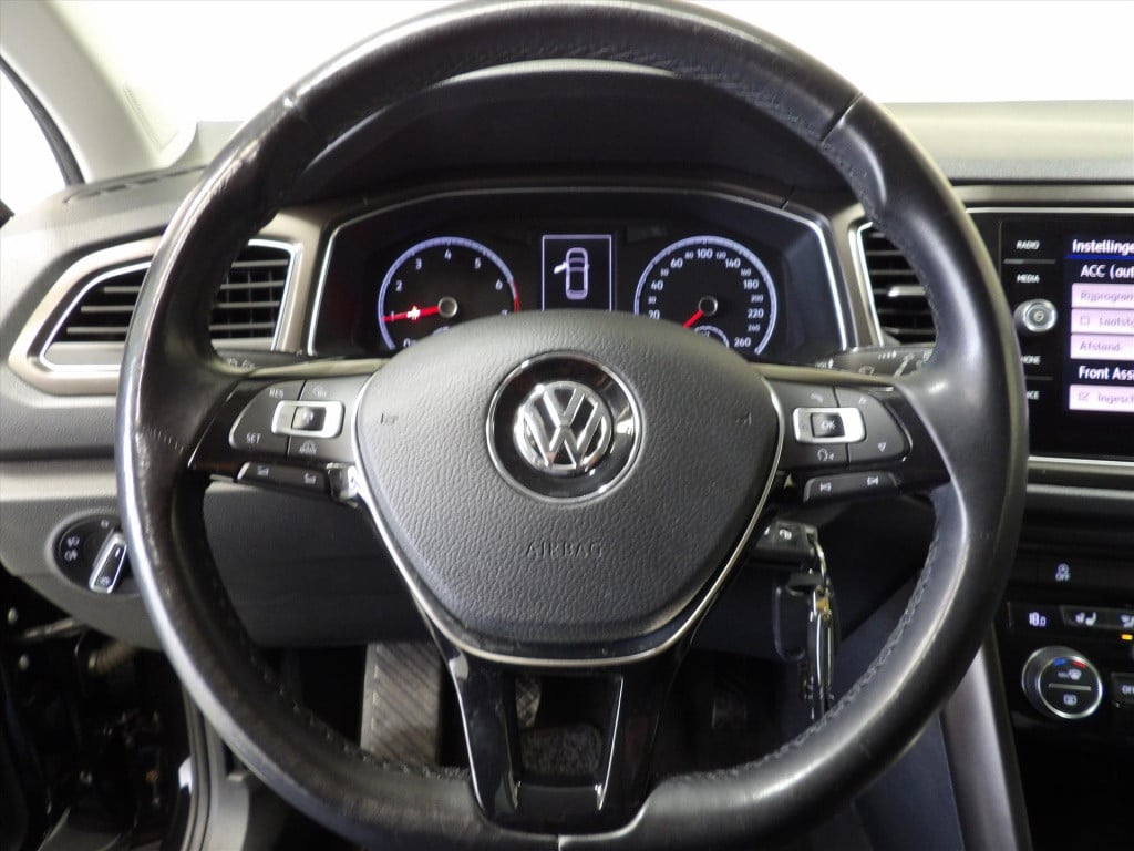 Volkswagen T-roc 1.5 tsi 150pk t-roc style