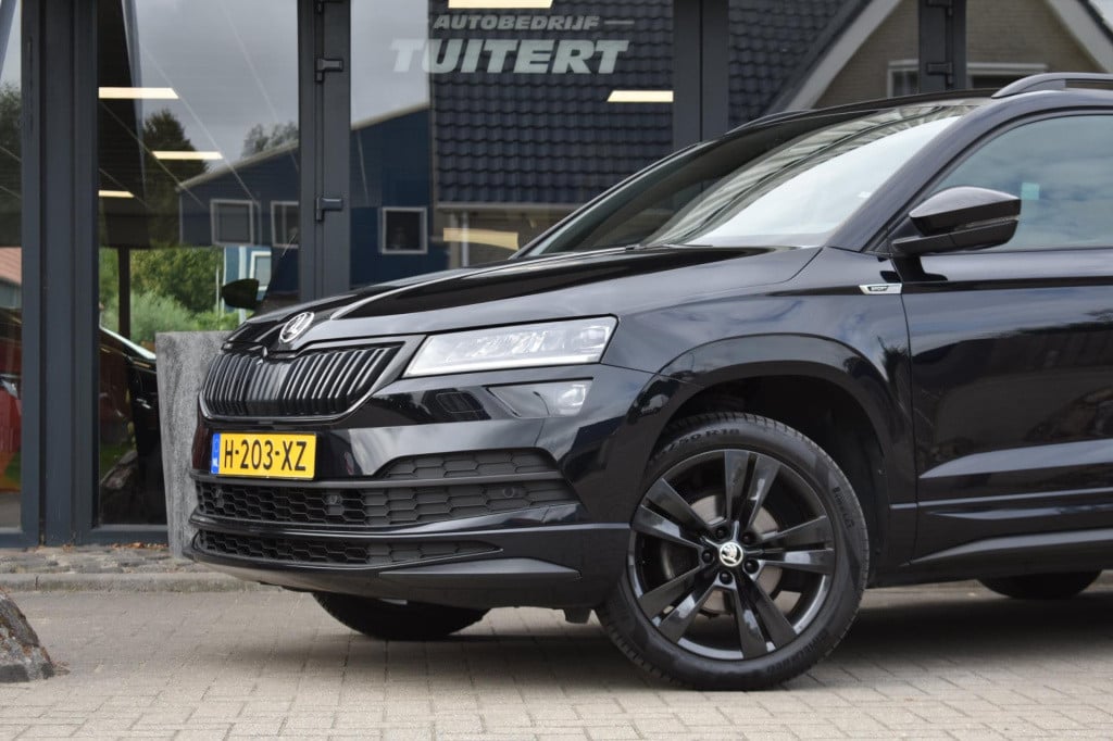 Skoda Karoq 1.5 tsi act sportline | trekhaak | camera | nap | virtual cockp