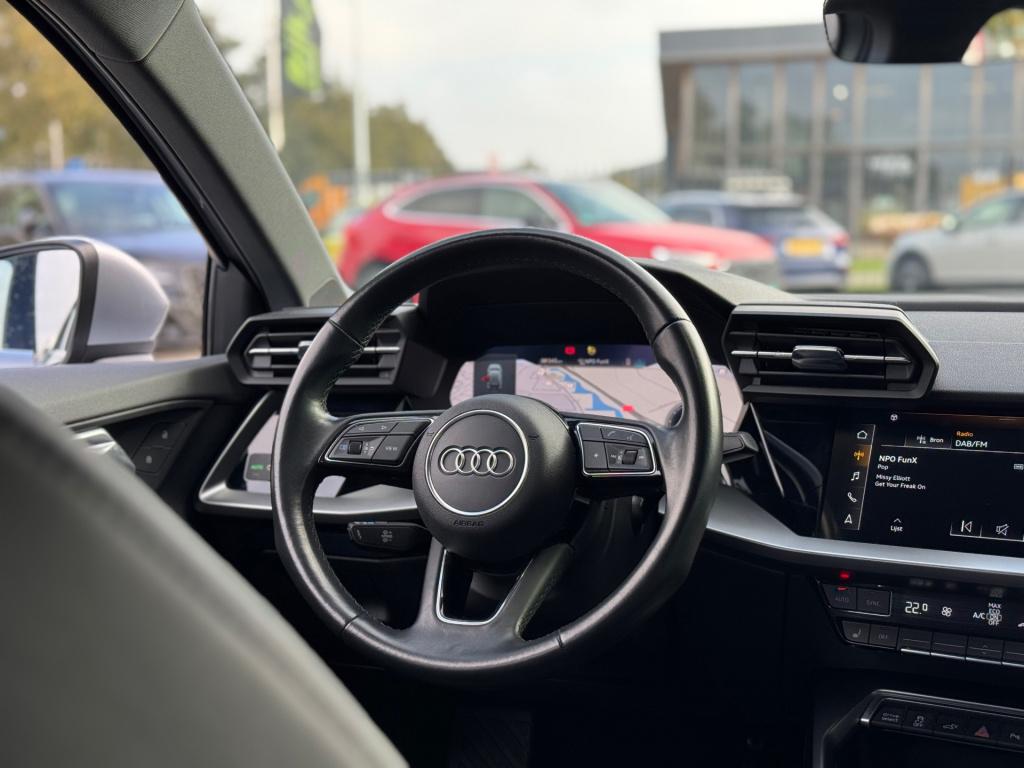 Audi A3 sportback 40 tfsi e advanced edition * matrix led * leder * camera