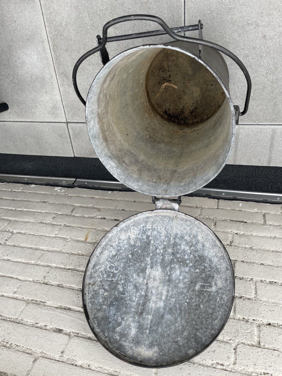 Zinken Vuilnisemmer