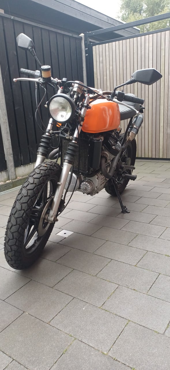 Honda cx 500 scrambler