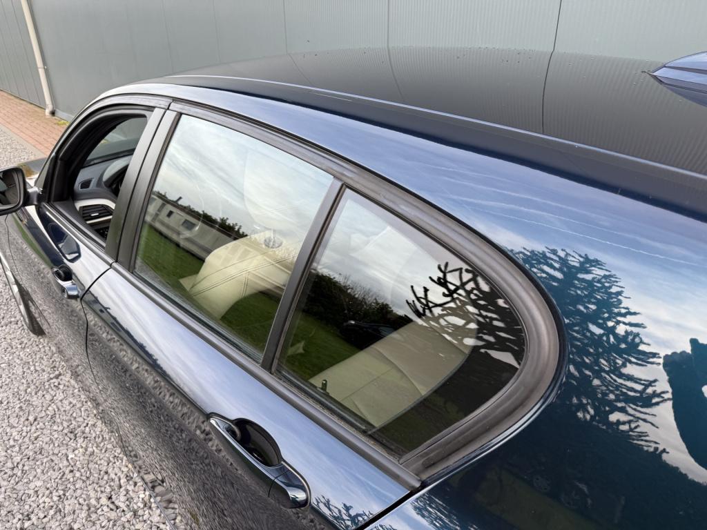 BMW 1 Serie 116i 136pk upgrade edition sportline 5-drs