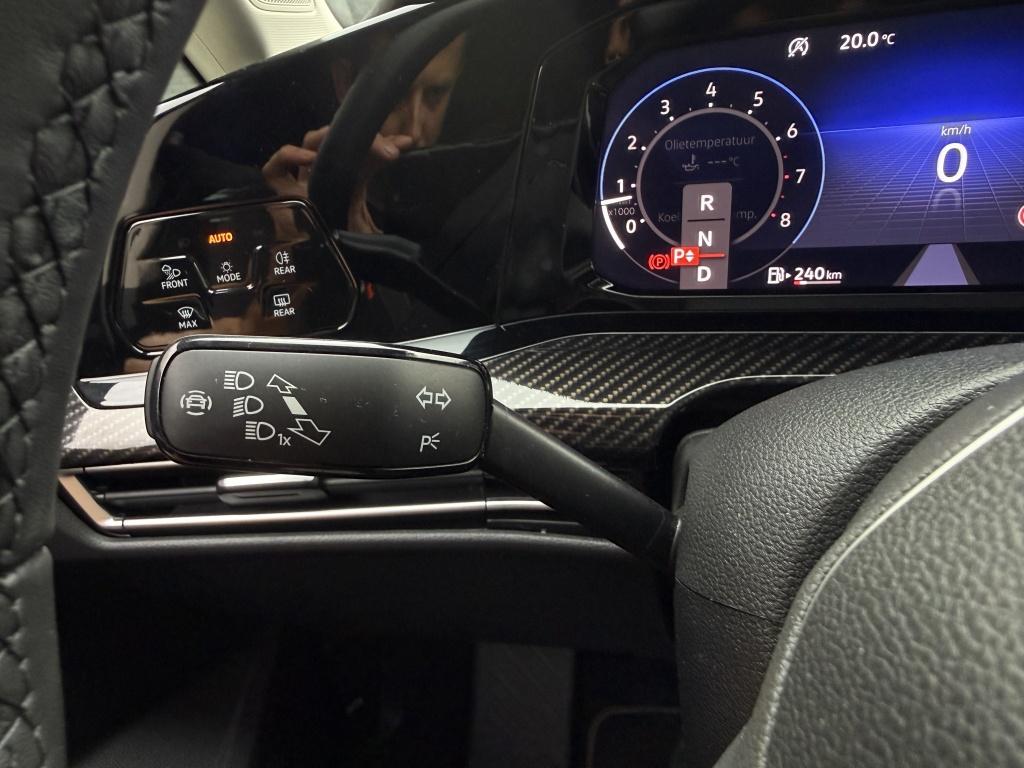 Volkswagen Golf variant 1.5 etsi life business