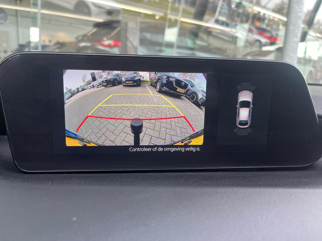 Mazda 3 2.0 skyactiv-x 180 pk luxury |aero pack|bose|trekhaak|rijklaar