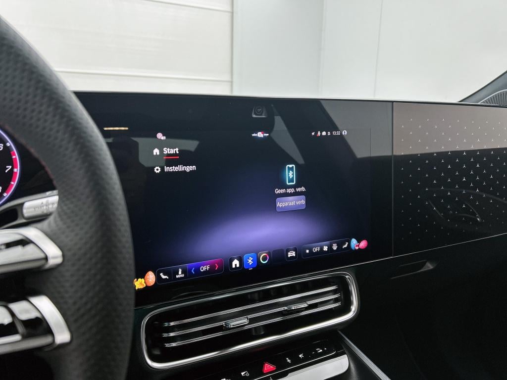 Mercedes-Benz Cla 200 business solution amg | advanced plus pakket | parkee