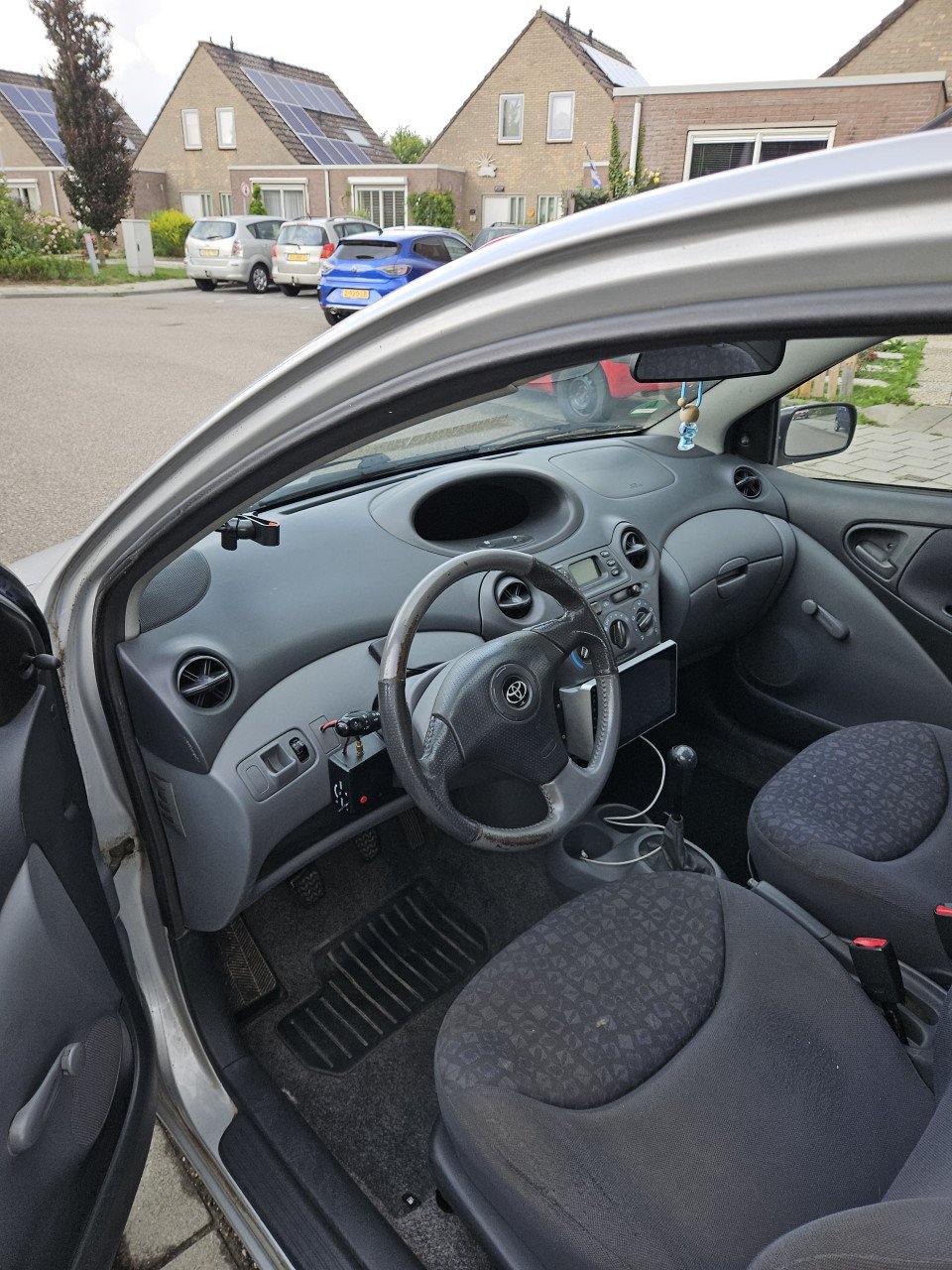 Toyota yaris 1.3