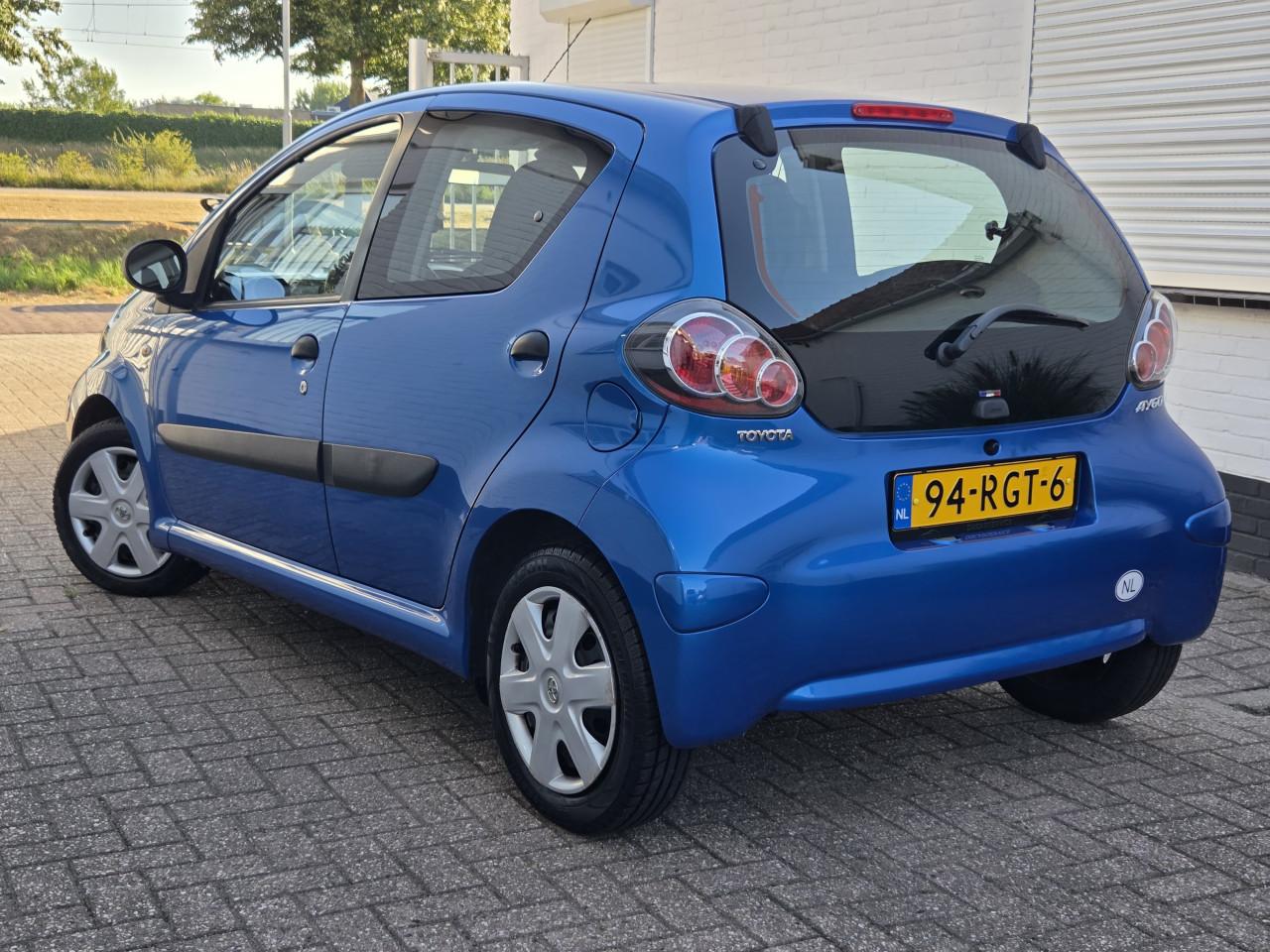 Toyota Aygo uit  2011 | AIRCO | 142.889 | NAP | Dealeronderhouden 5-Deurs.