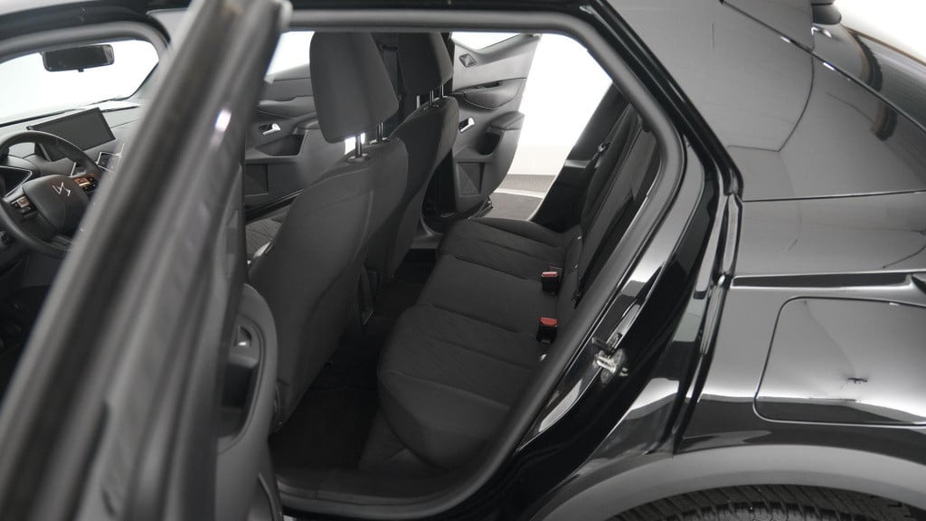 Ds Ds 3 crossback puretech 100 montmartre | parkeersensoren | apple carplay