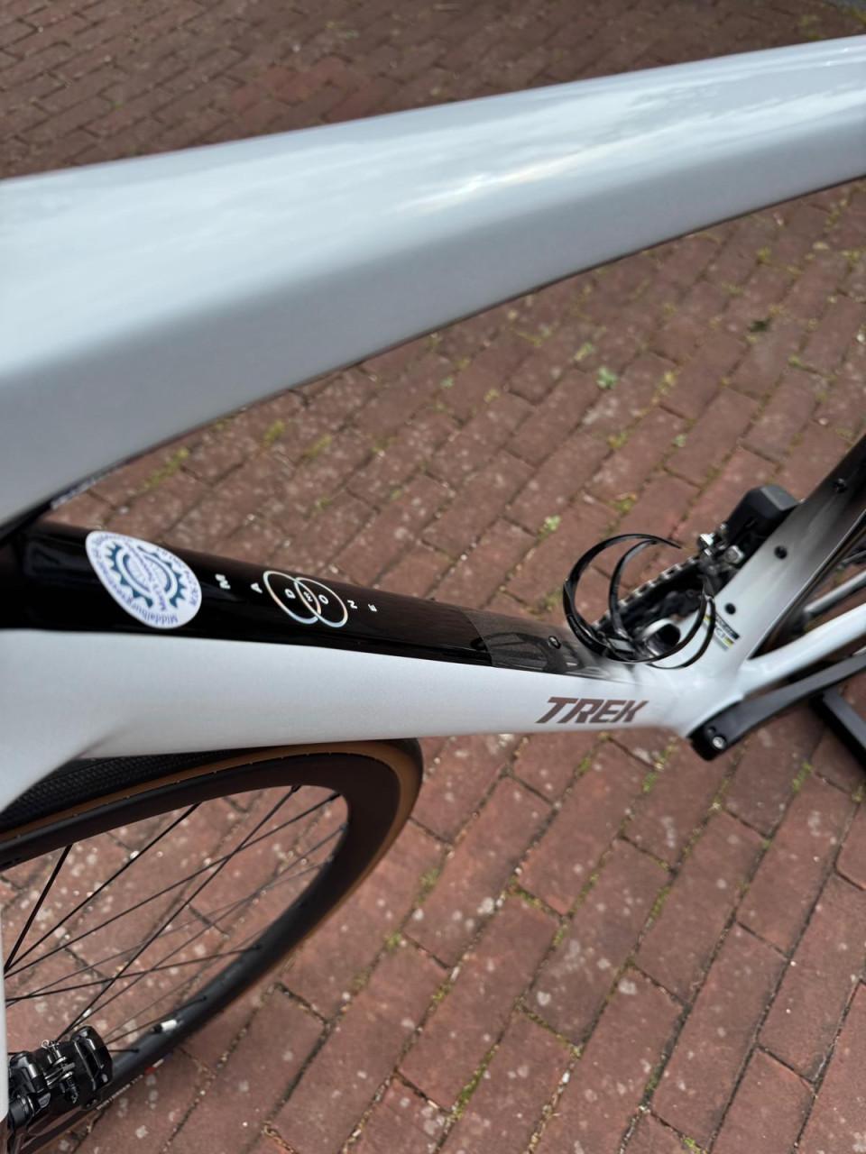 Trek Madone SL6 Zo goed als nieuw 105 DI2 !!