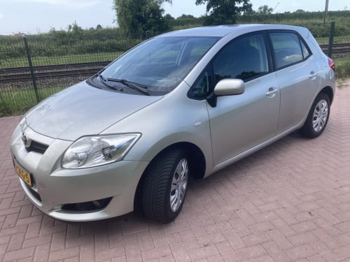 Toyota Auris | 5-Deurs | Dealeronderhouden + Nieuwe APK