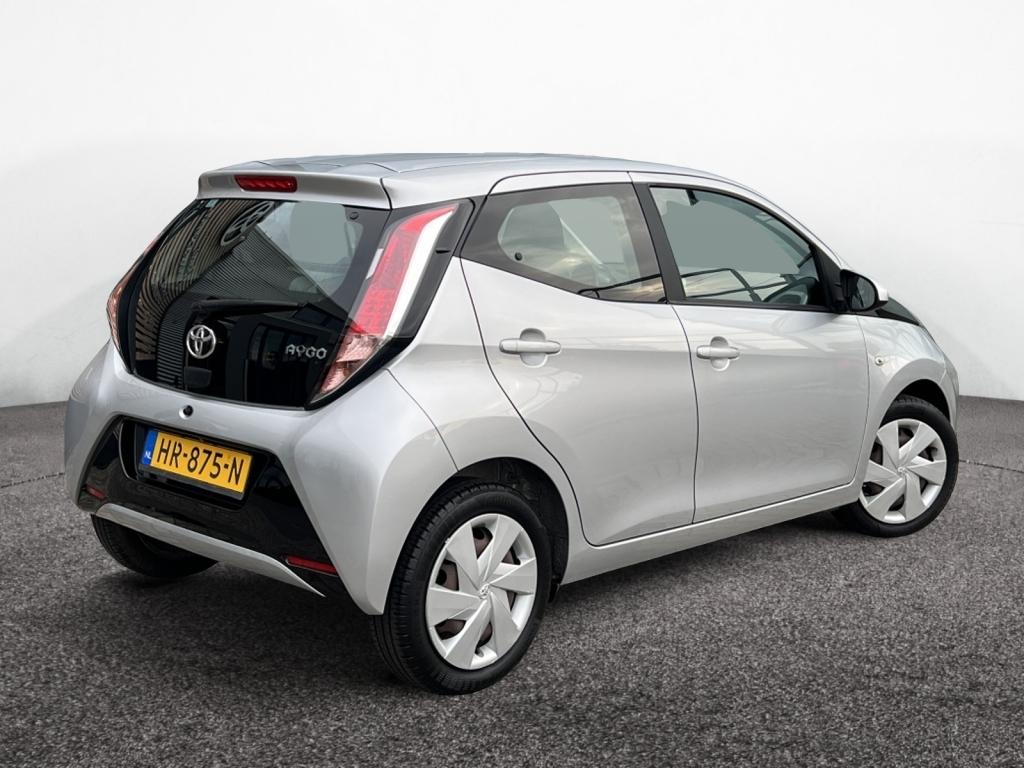 Toyota Aygo 1.0 vvt-i x-play airco | parkeercamera