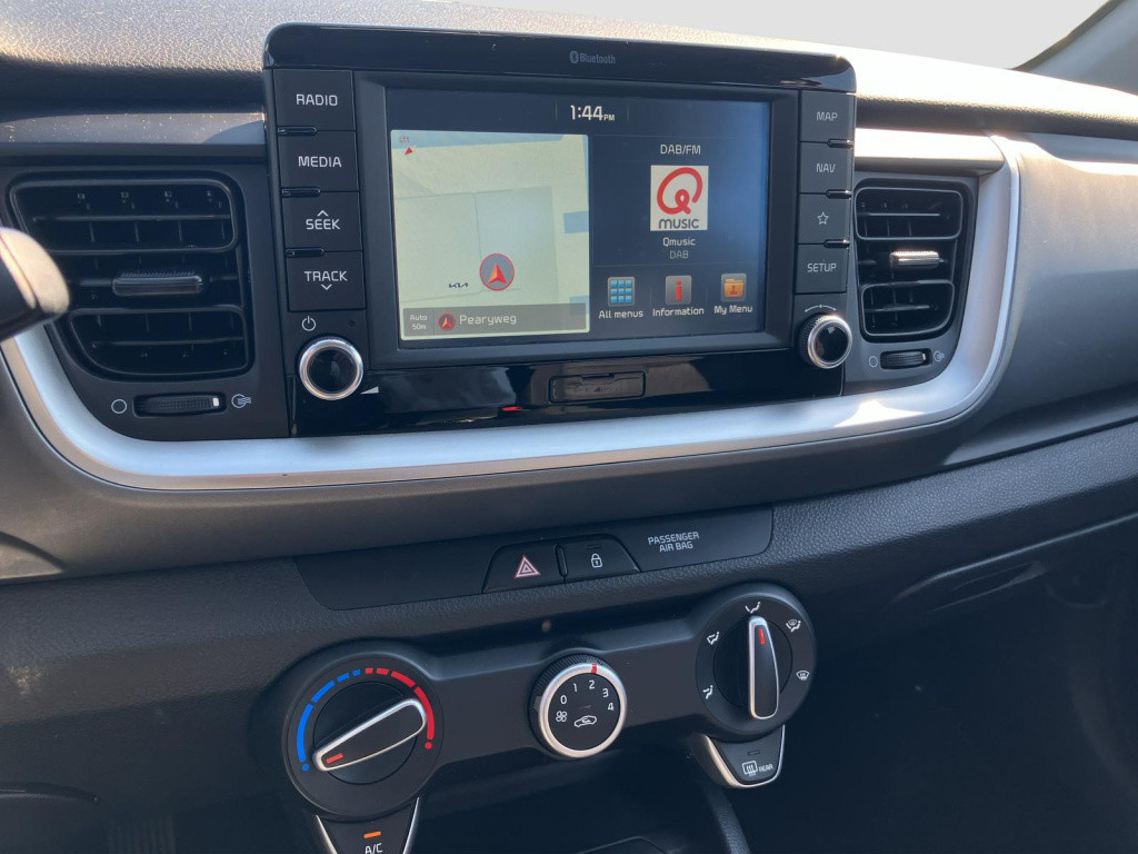 Kia Stonic 1.0 t-gdi dynamicline | navigatie | parkeercamera | two-tone |