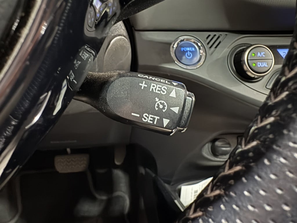 Toyota Yaris 1.5 hybrid dynamic