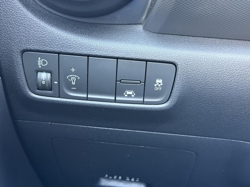 Hyundai Kona 1.0t comfort plus | apple carplay | trekhaak 1200kg! | camera 