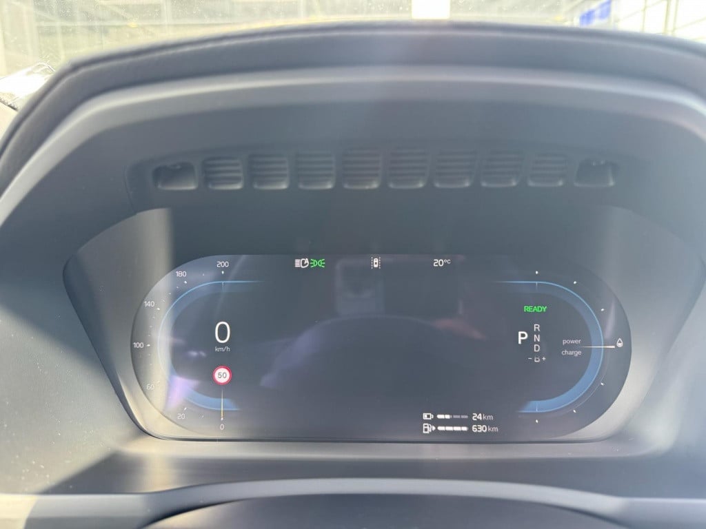 Volvo XC90 t8 455pk recharge ultra dark| full options!! b&w | luchtvering