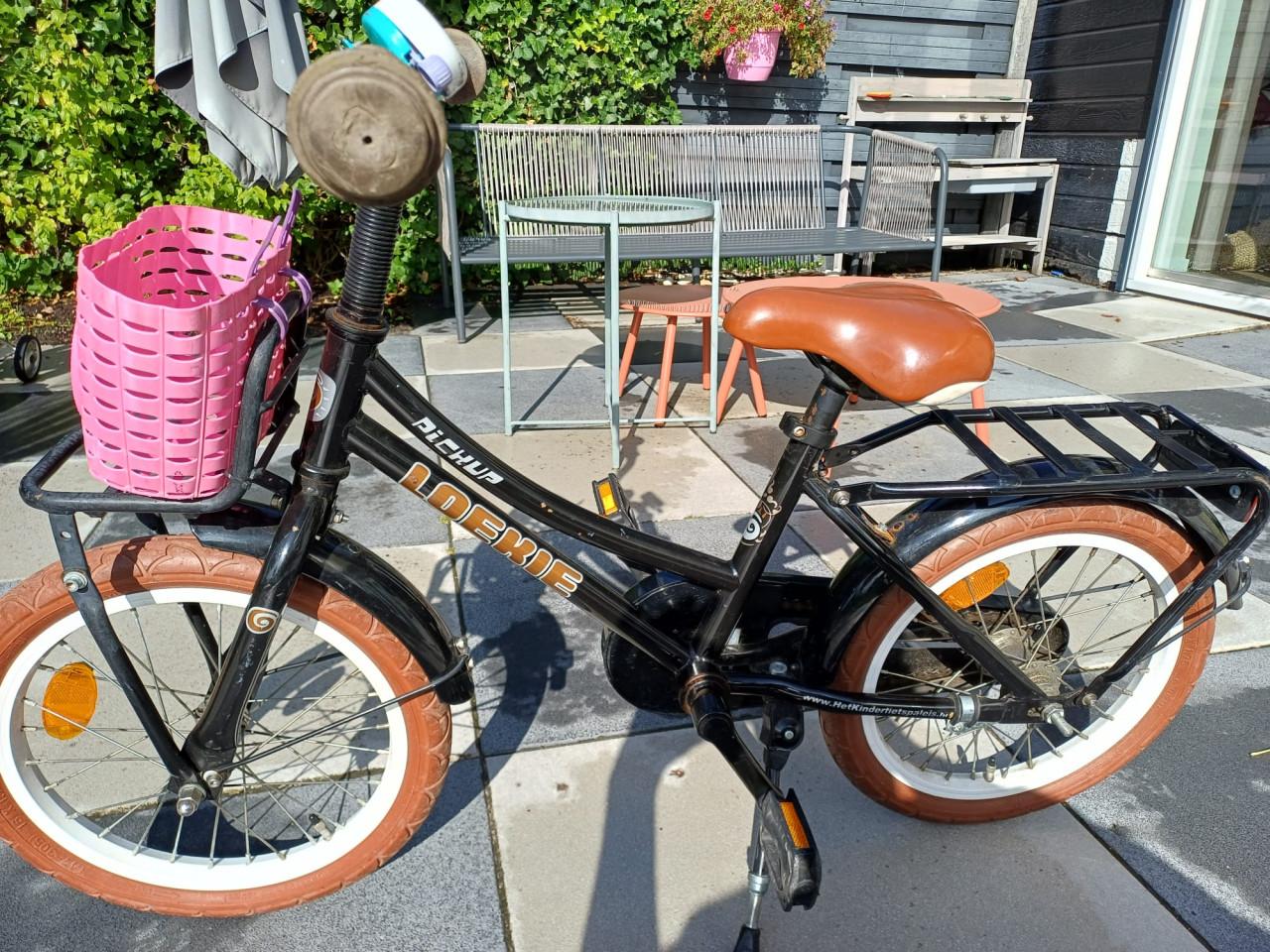 Fiets 16 inch Loekie
