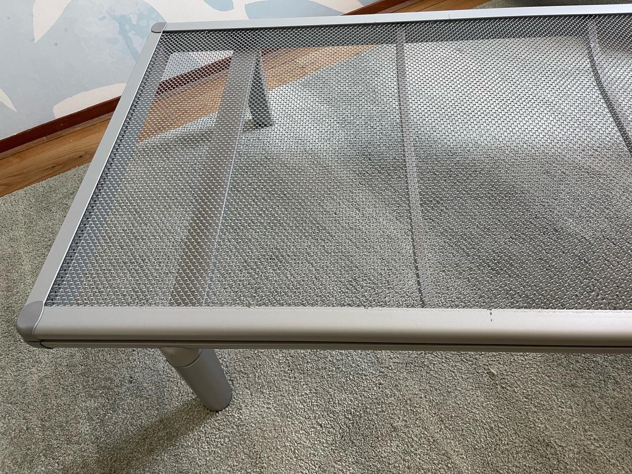 Avek metalen bedframe goede kwaliteit 1-persoons