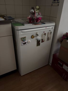 Tafel koelkast met vriesvakje in goede staat