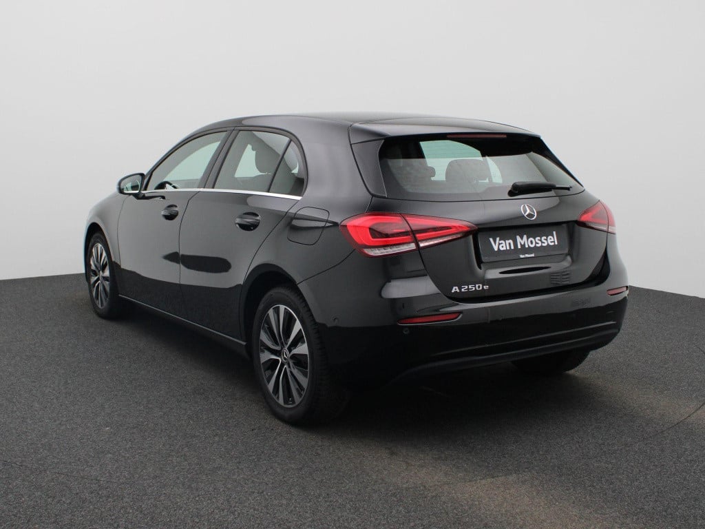Mercedes-Benz A-Klasse 250 e | navigatie | apple carplay / android auto | c