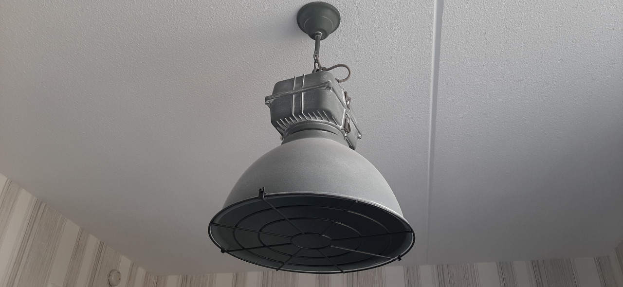 HANGLAMP INDUSTRIEEL