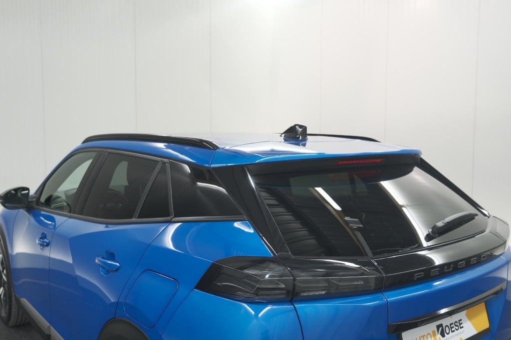 Peugeot 2008 puretech 130 eat8 blue lease allure | camera | navigatie | par