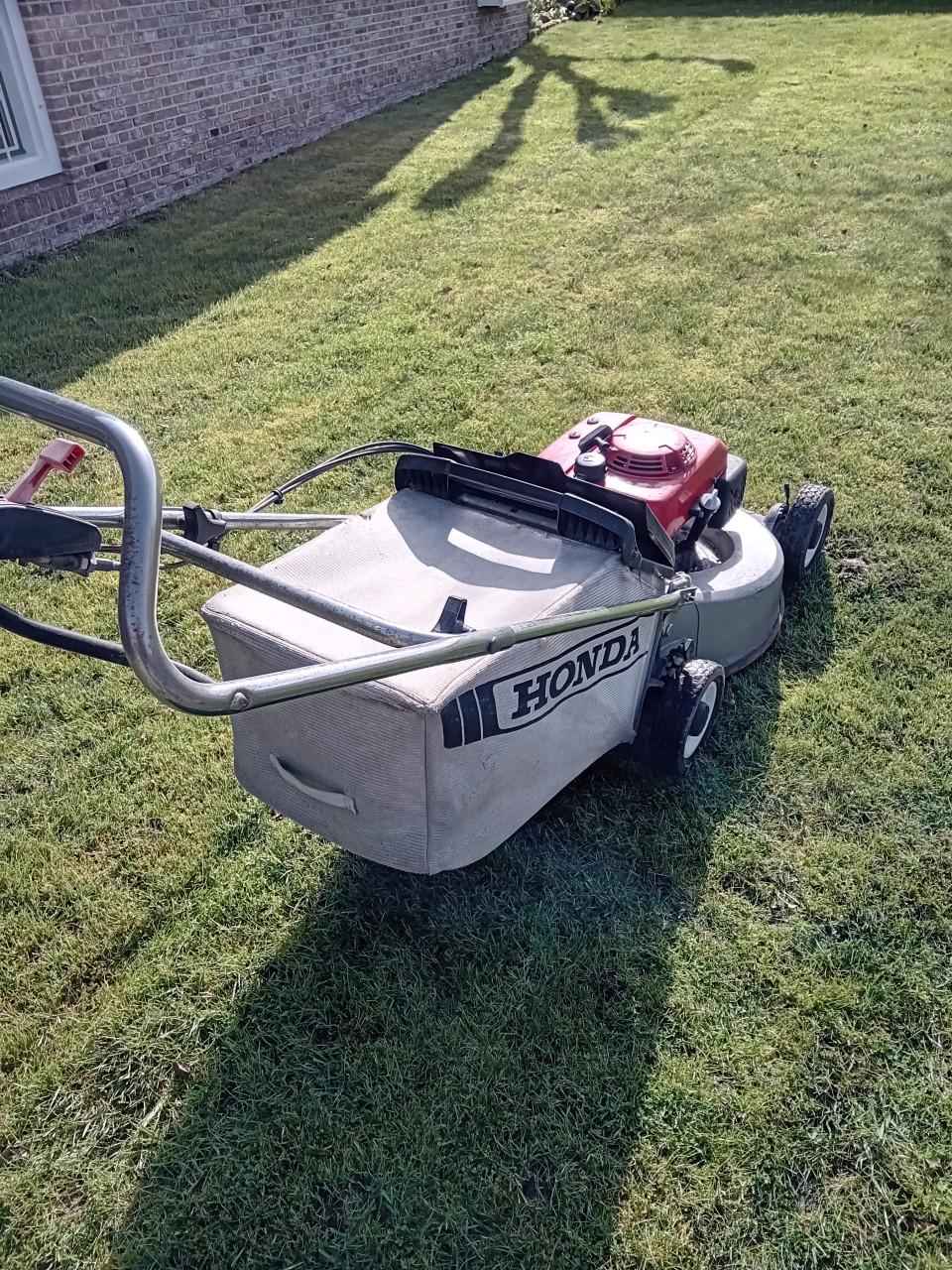 Honda HR2150 aangedreven grasmaaier