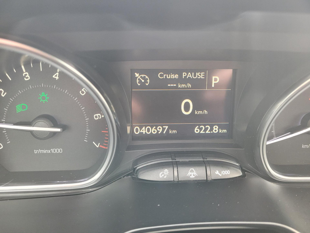 Peugeot 2008 1.2 puretech allure crossway treekhak alcantara leer / navigat