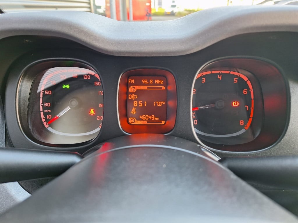 Fiat Panda 1.0 hybrid city cross