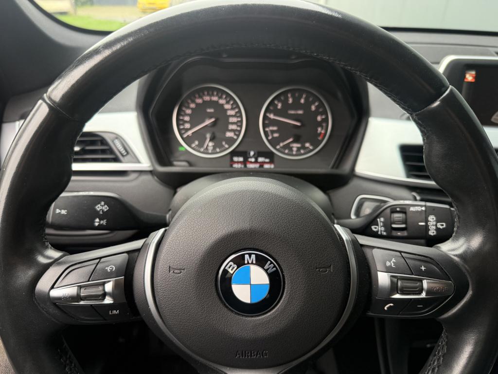 BMW X1 sdrive18i automaat executive sportline