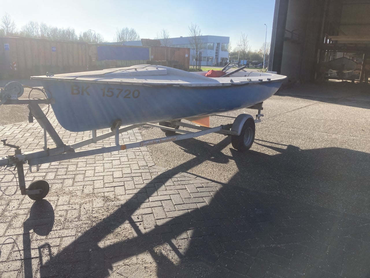 Leuk open zeilbootje