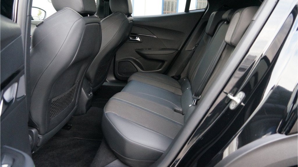Peugeot 2008 1.2 puretech gt-line rijklaar incl garantie