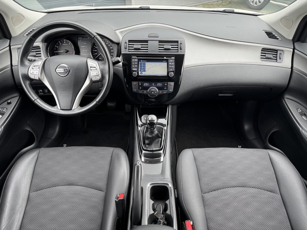 Nissan Pulsar 1.2 dig-t n-connecta | navigatie | camera | keyless entry | c