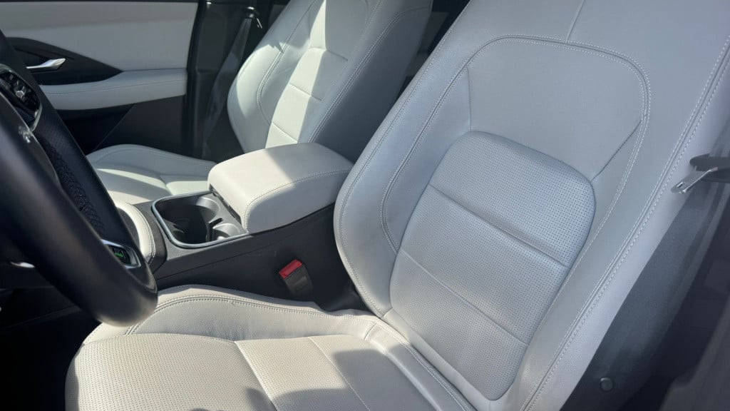 Jaguar E-pace 1.5 p300e awd r-dynamic s