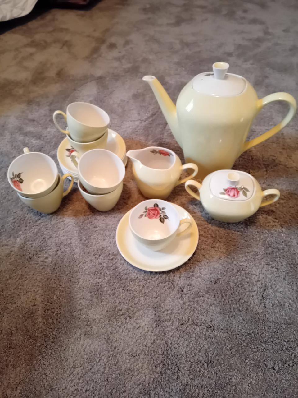 Vintage servies Petrus Regout