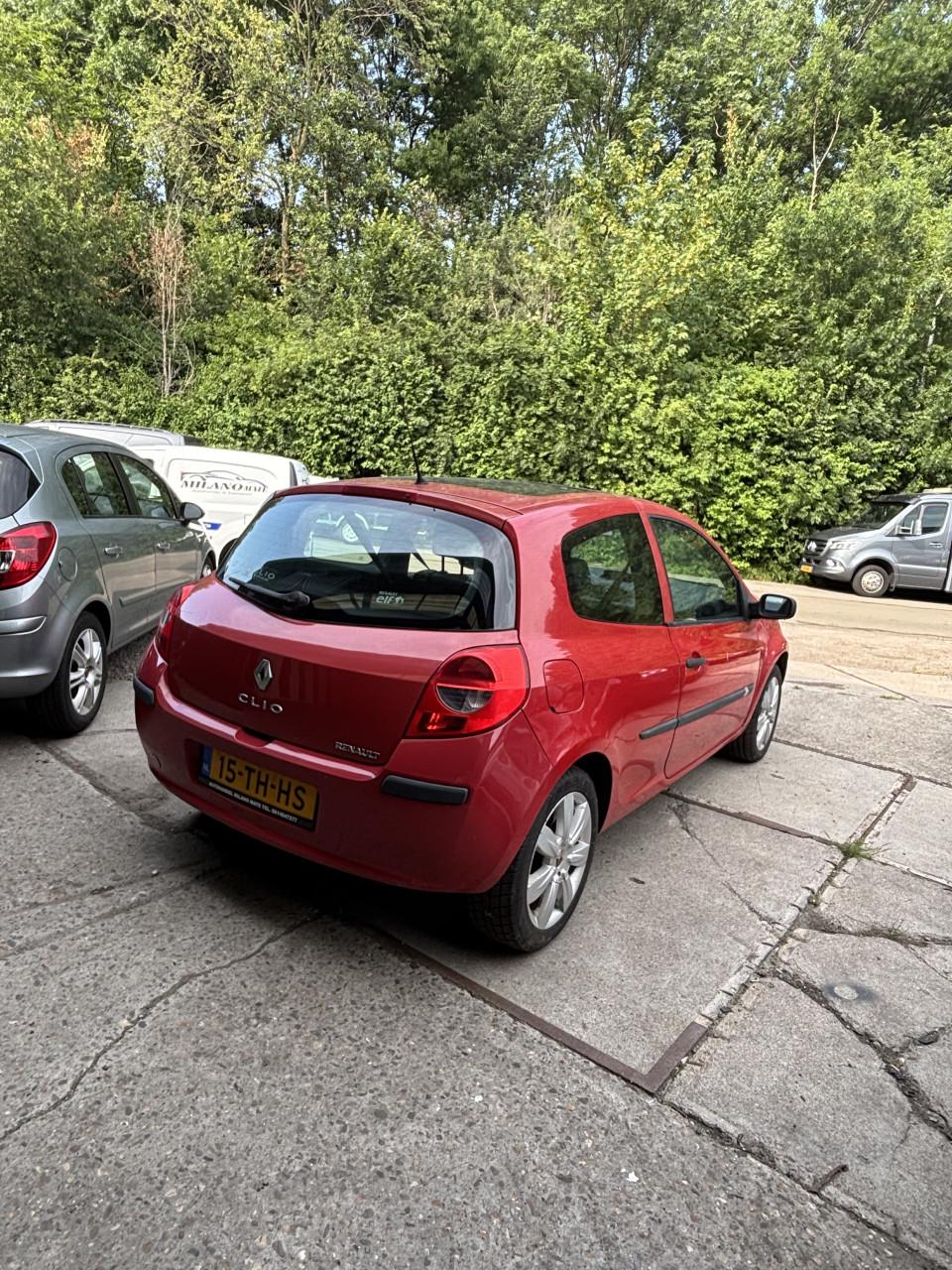 Renault Clio jaar apk
