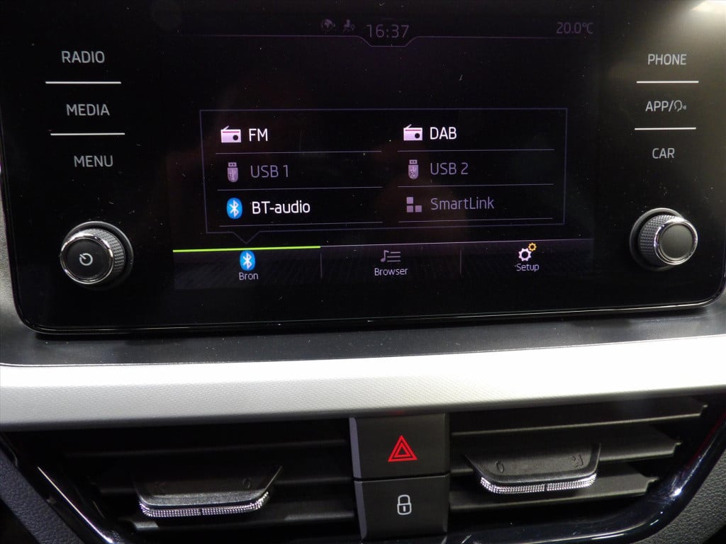 Skoda Kamiq 1.0 tsi greentech 110pk dsg-7 sport business