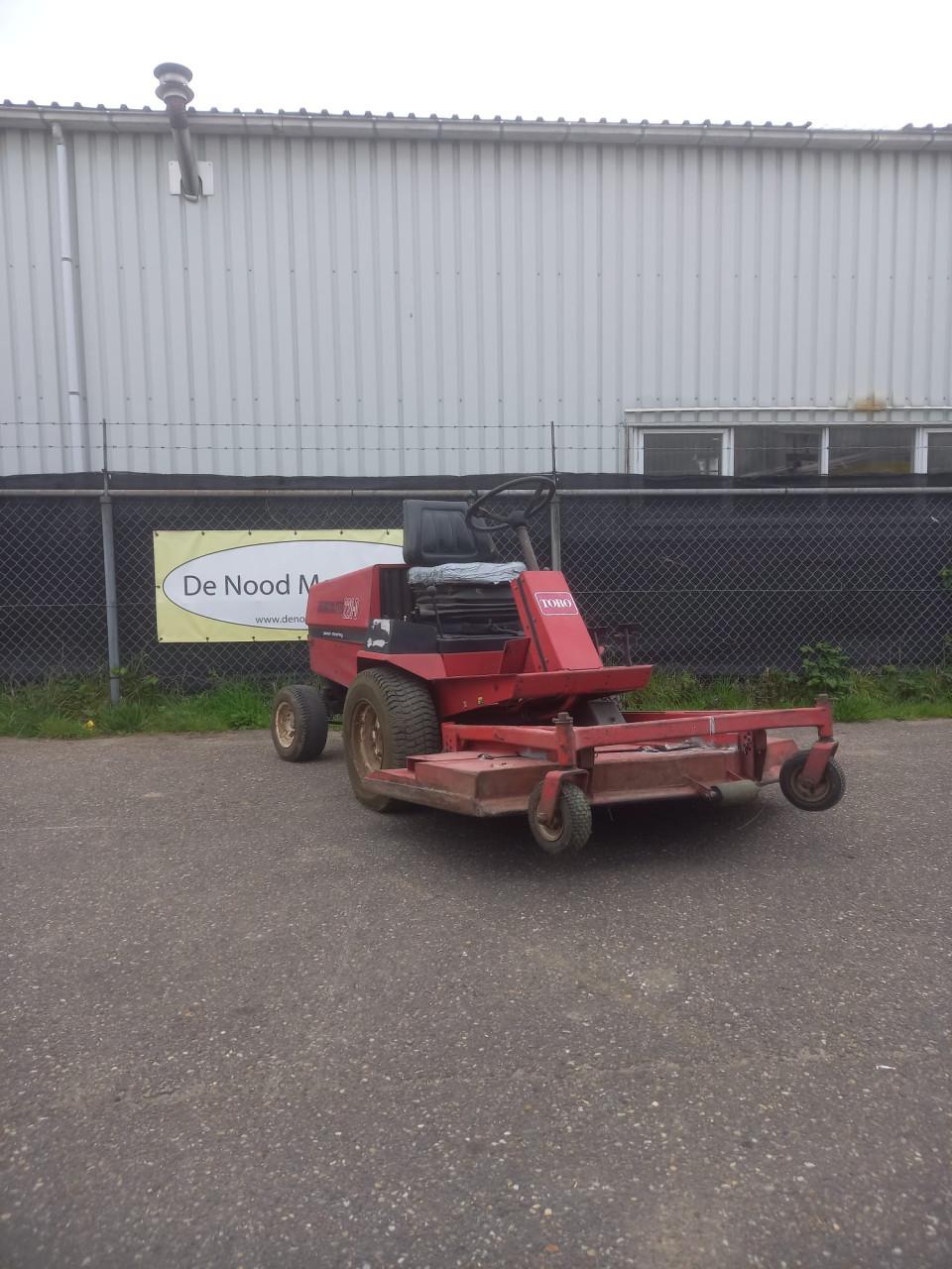 Toro Gruntmaster 220D