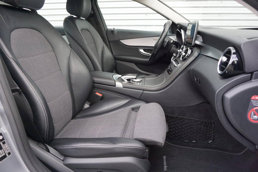 Mercedes-Benz C-Klasse 180 prestige climate / navi / cruise / stoelverw. / 