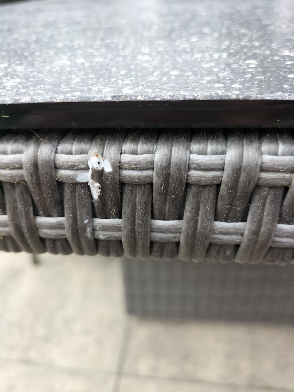 Prachtige tuintafel