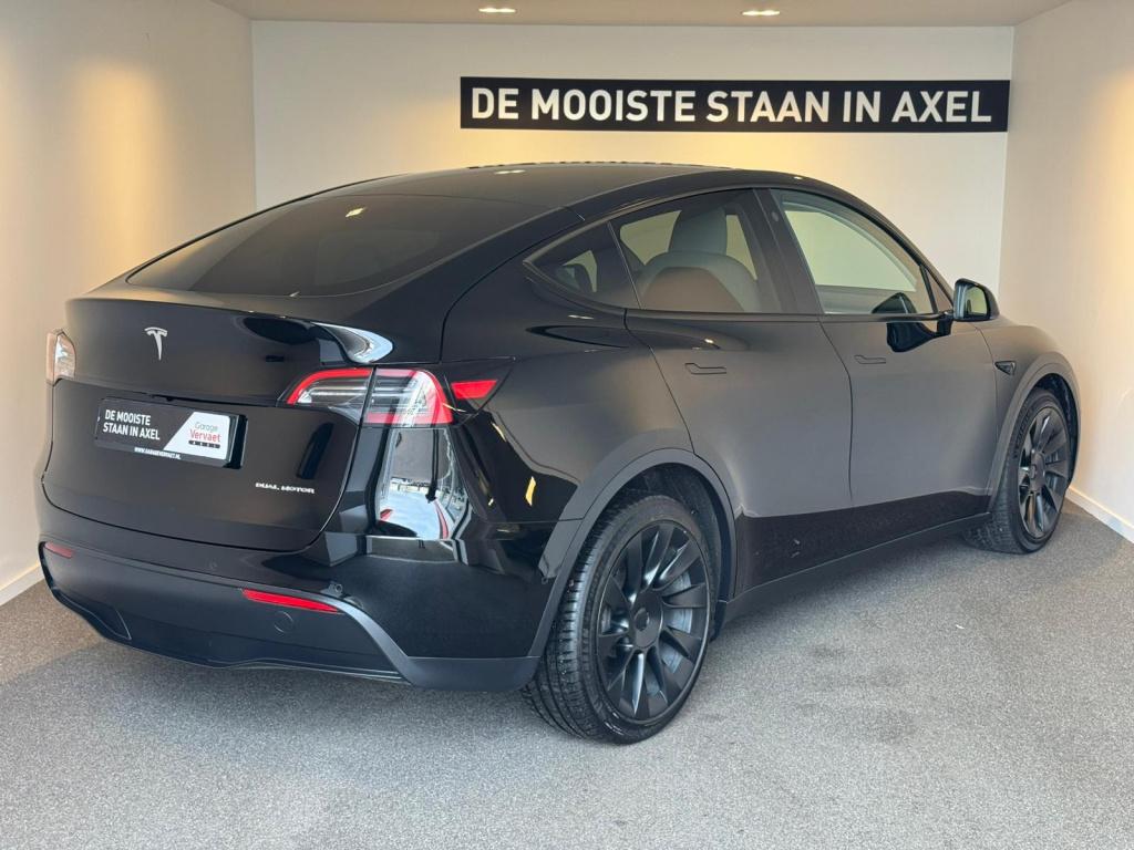 Tesla Model Y long range awd 75 kwh