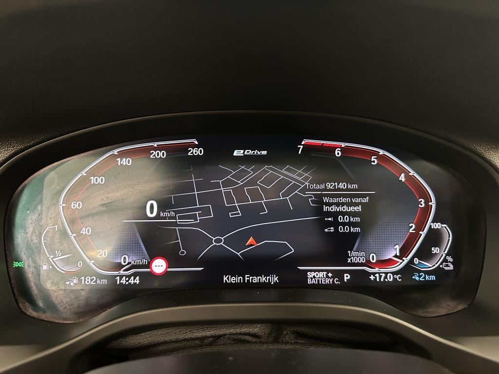 BMW X3 xdrive30e high ex. | harman/kardon | panoramadak | memory |