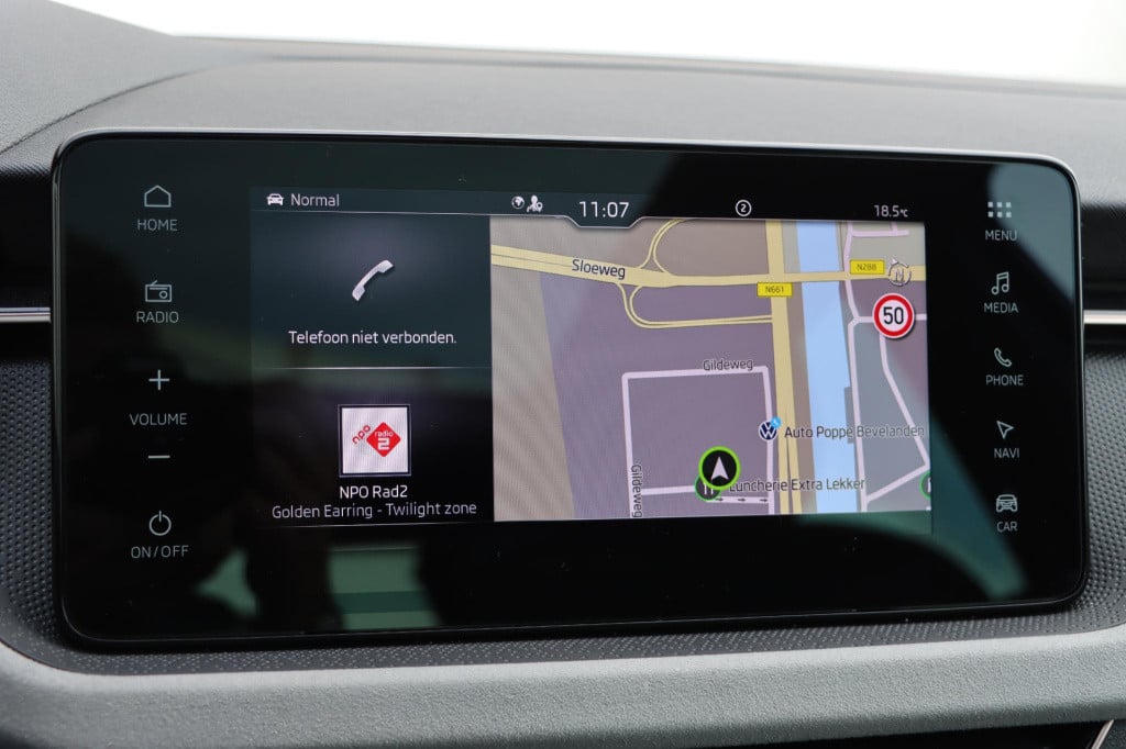 Skoda Scala 1.0 tsi business edition - travel assist