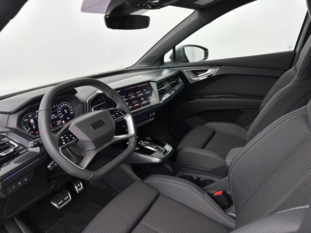 Audi Q4 E-tron sportback s edition e-tron 45 210kw/286pk 82kwh sportback el