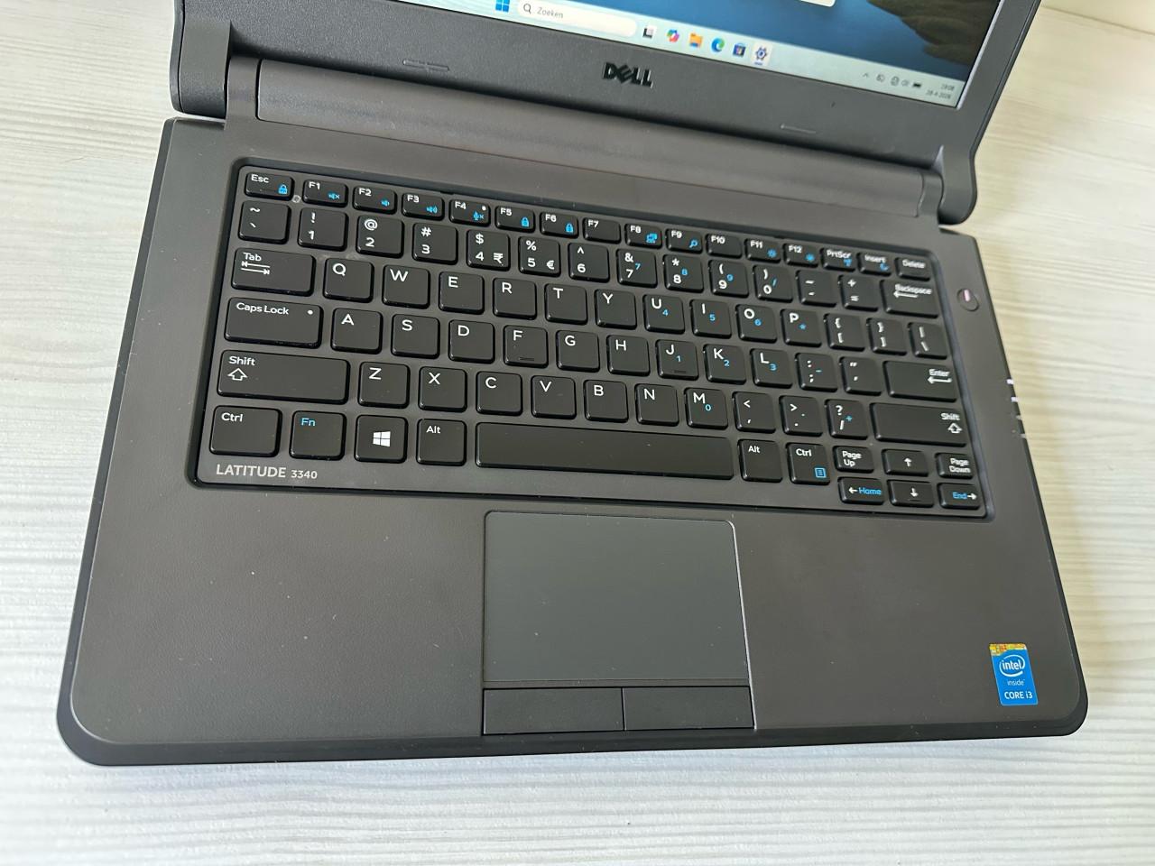 Dell Latitude 13 3340/Intel Core i3/8GB ram/Windows11/
