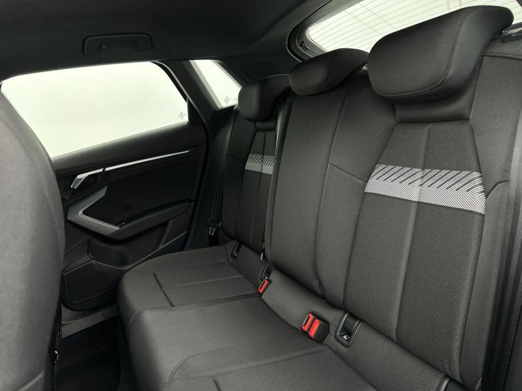 Audi A3 sportback advanced edition 40 tfsi e 150 kw / 204 pk sportba